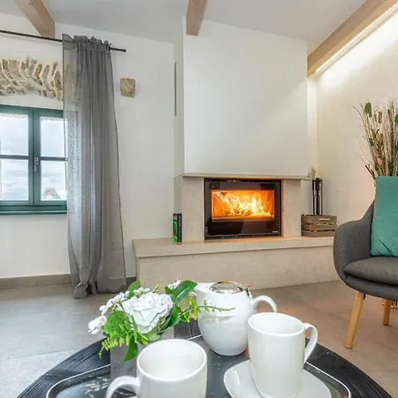 Casa Amelia In Prázdninový dům Pićan