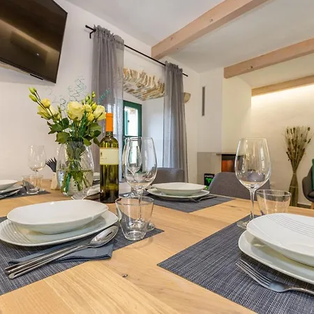 Casa Amelia In 펜션