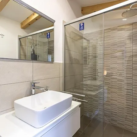 Casa Amelia In * Pićan